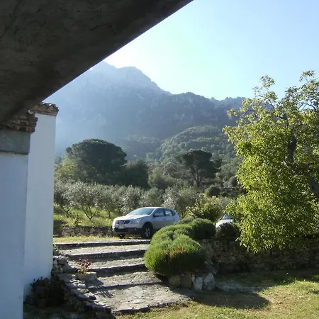 Sospisches Vakantiehuis Oliena