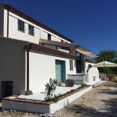 Sospisches Vakantiehuis Oliena